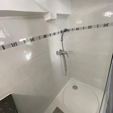 Evasion Romantique Sous Les Toits Au Coeur Du Vieux Apartament *
