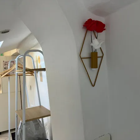 Apartment Evasion Romantique Sous Les Toits Au Coeur Du Vieux Nizza